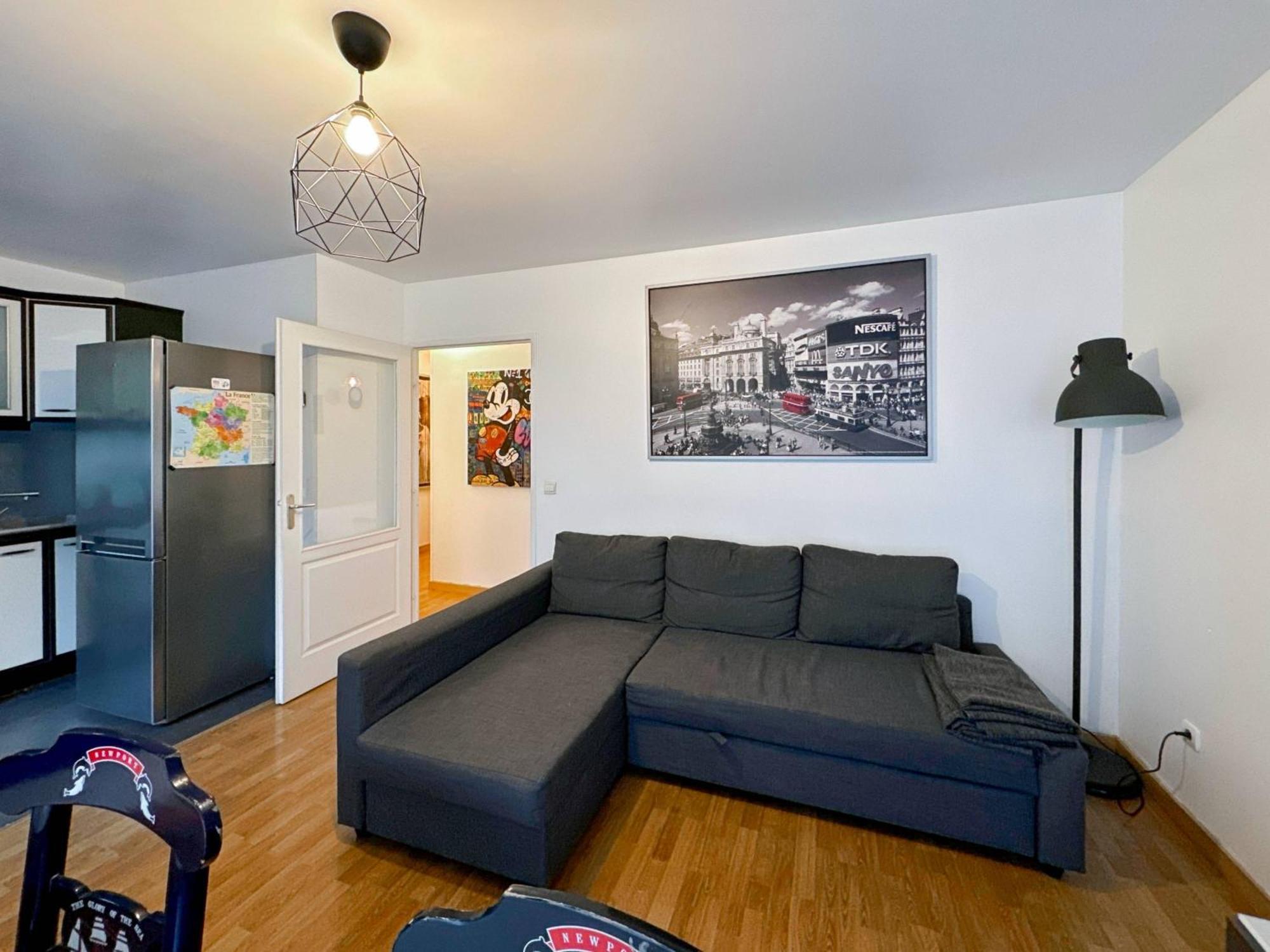 Les Paves De Prague - Appartement Pour 4 A 10 Minutes De Disneyland Paris Montévrain Eksteriør billede
