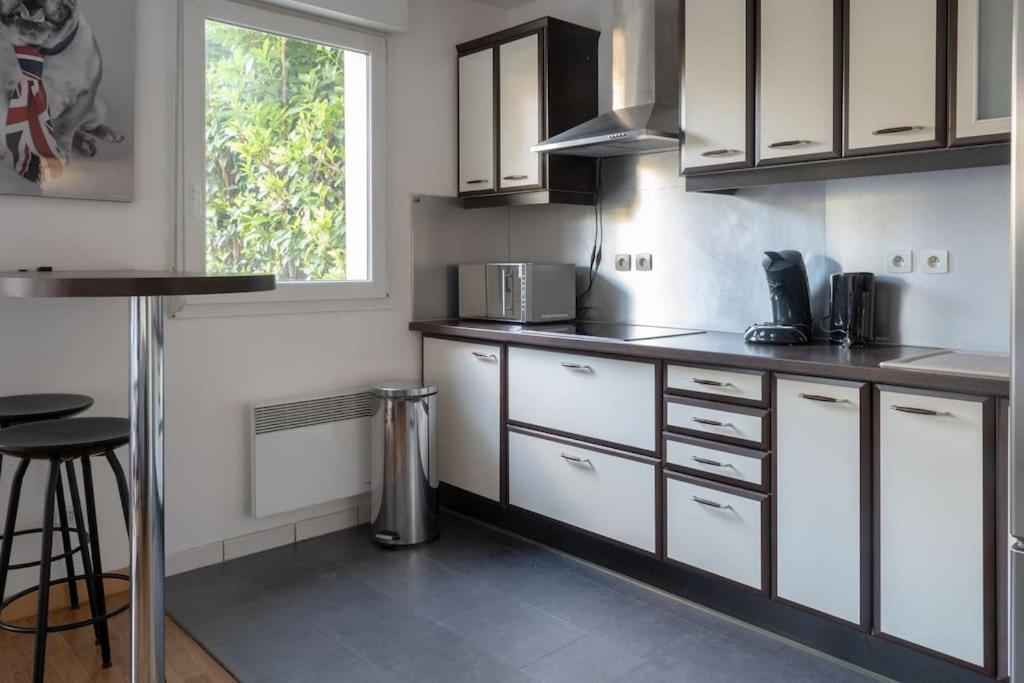 Les Paves De Prague - Appartement Pour 4 A 10 Minutes De Disneyland Paris Montévrain Eksteriør billede