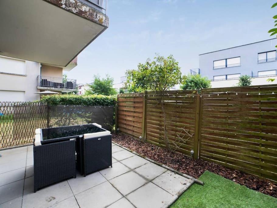 Les Paves De Prague - Appartement Pour 4 A 10 Minutes De Disneyland Paris Montévrain Eksteriør billede